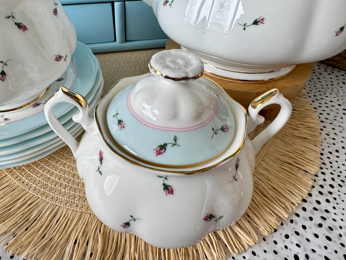 Vintage Royal Albert Rose Buds 10 Piece Tea Set