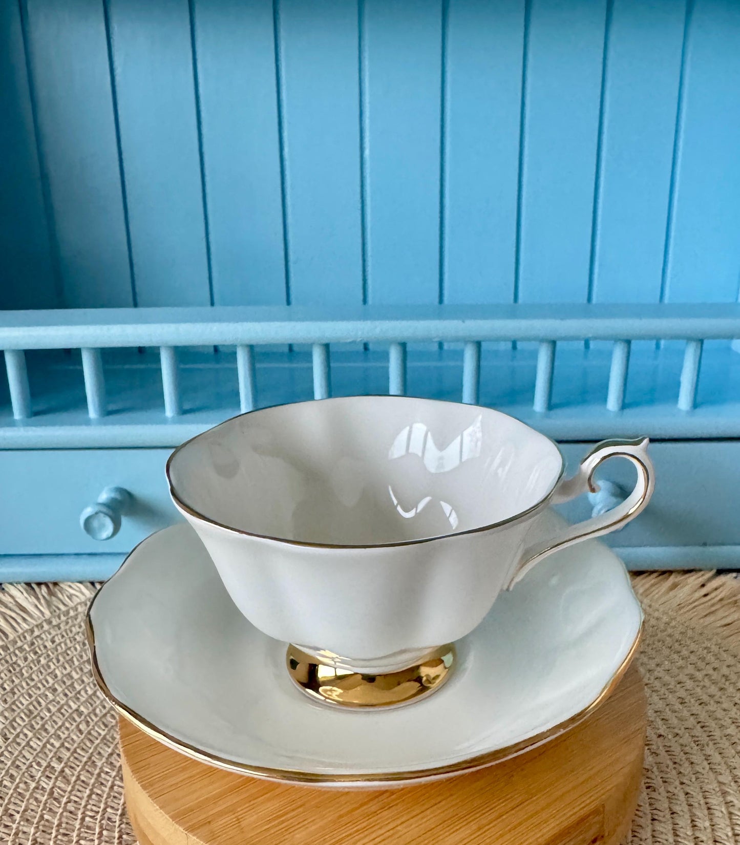 Vintage Royal Albert Val D'Or Avon Shaped Teacup & Saucer