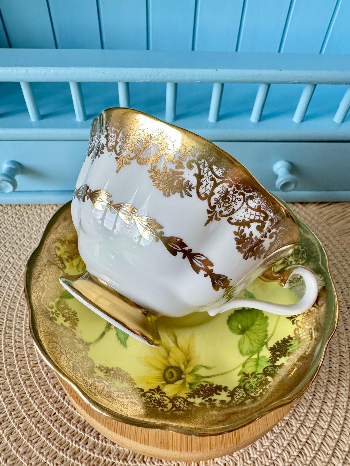 Rare Royal Albert Sunflower Teacup & Saucer | Portrait Serie