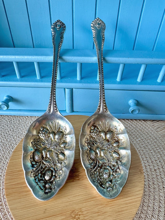 Vintage EPNS Sheffield England Berry Serving Spoons